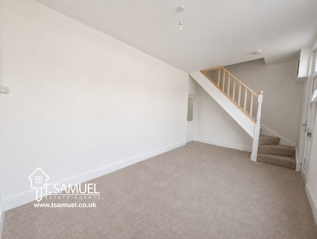 House in Cardiff, Aberaman South - View 4