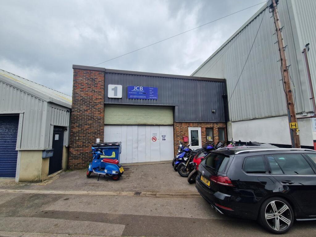 Main image of property: 1 Palmers Road Industrial Estate, Emsworth, PO10 7DH