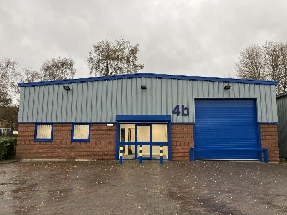 Main image of property: 4B Stag Industrial Estate, Atlantic Street, Altrincham, WA14 5DW