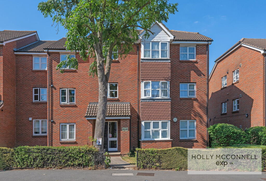 Main image of property: Le May Avenue, London, SE12 0BD