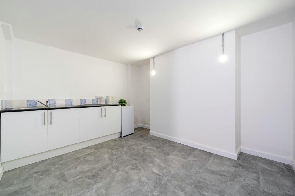29 Theobalds Road basement 3 (Copy).jpg