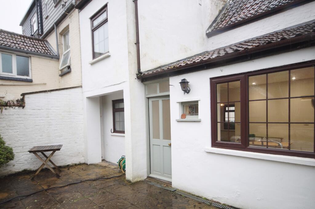 Additional image 17 of Victorian Cottage - Glastonbury