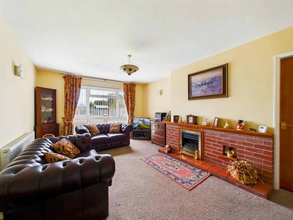 Perry View, Gobowen, Oswestry photo 2