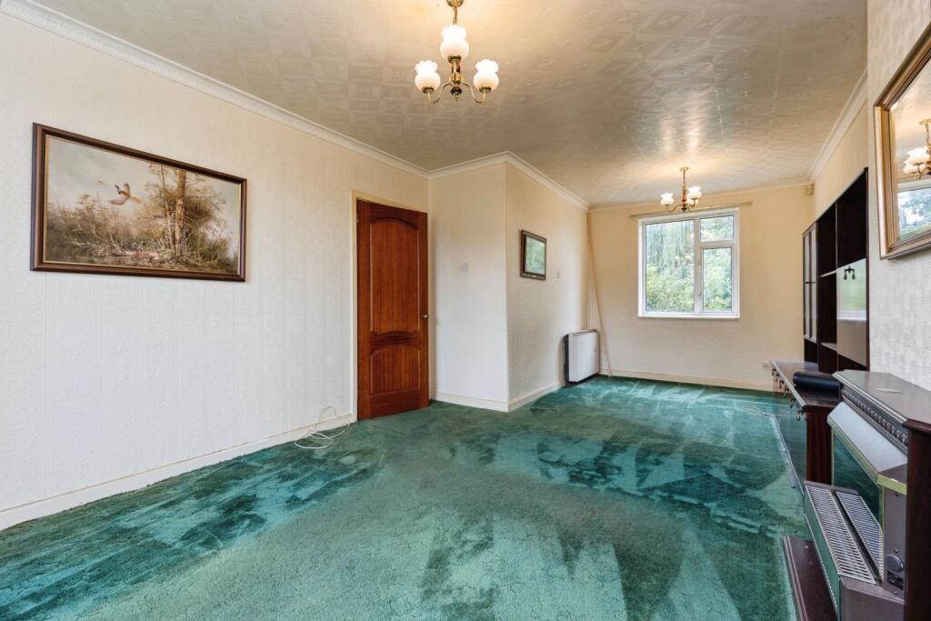 House in Tameside, Greater Manchester - View 2
