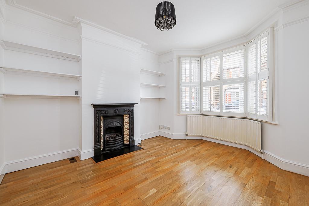 House in London - View 2