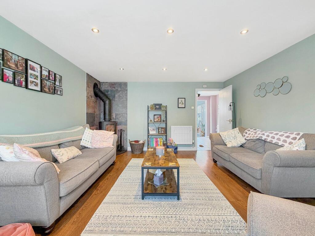 House in Cardiff - View 4