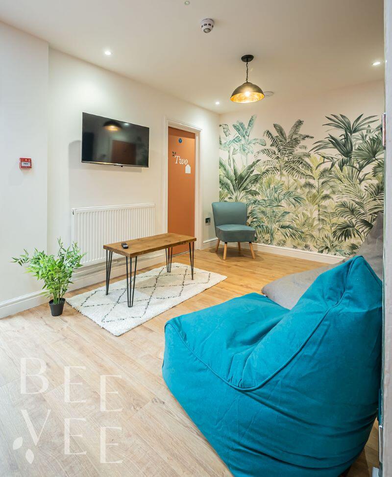 Additional image 6 of 374 High Street, Smethwick, West Midlands, B66 3PJ