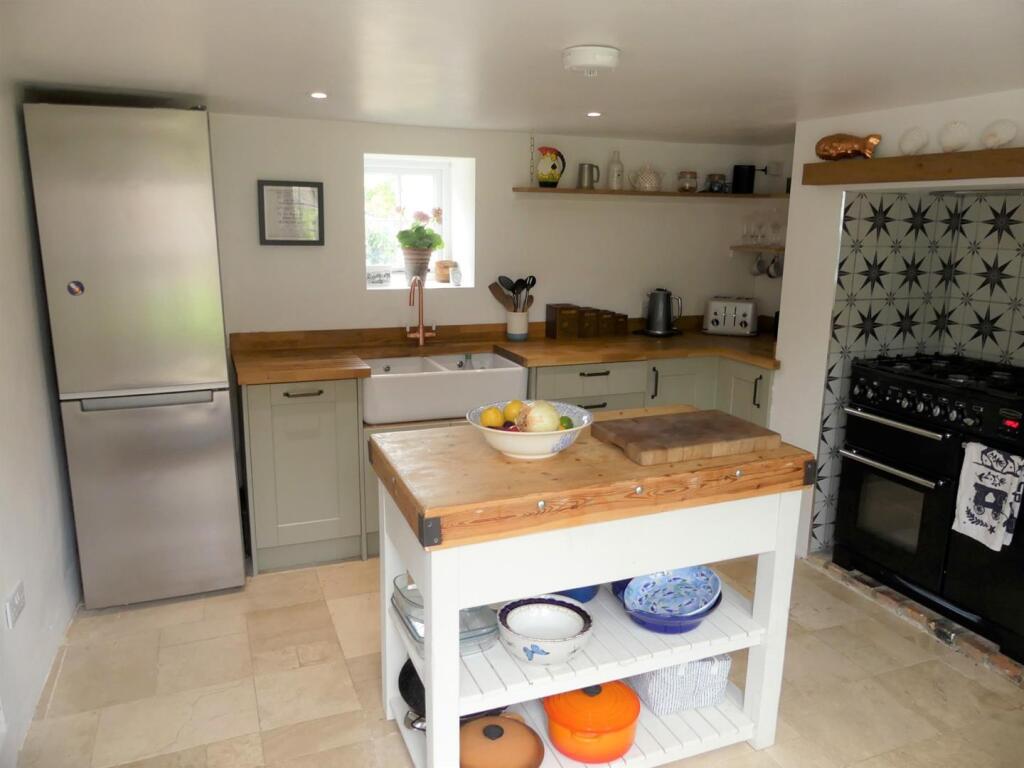 House in East Suffolk, Wenhaston with Mells Hamlet - View 4