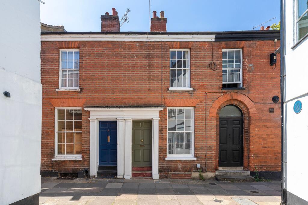 3-bed terraced on Rigbys Court, Norwich, £260,000