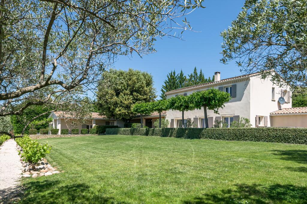 Main image of property: Provence-Alps-Cote d`Azur, Vaucluse, Bédoin