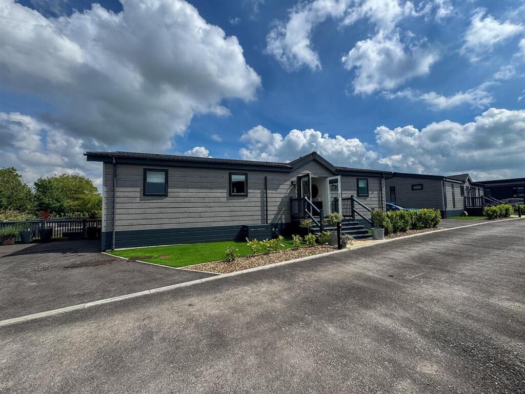Main image of property: Edingworth Road, Edingworth, Weston-Super-Mare