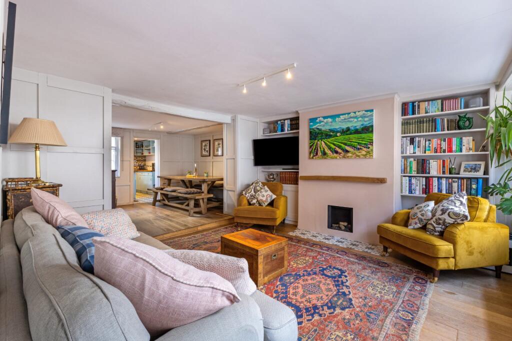 House in Lymington - View 5