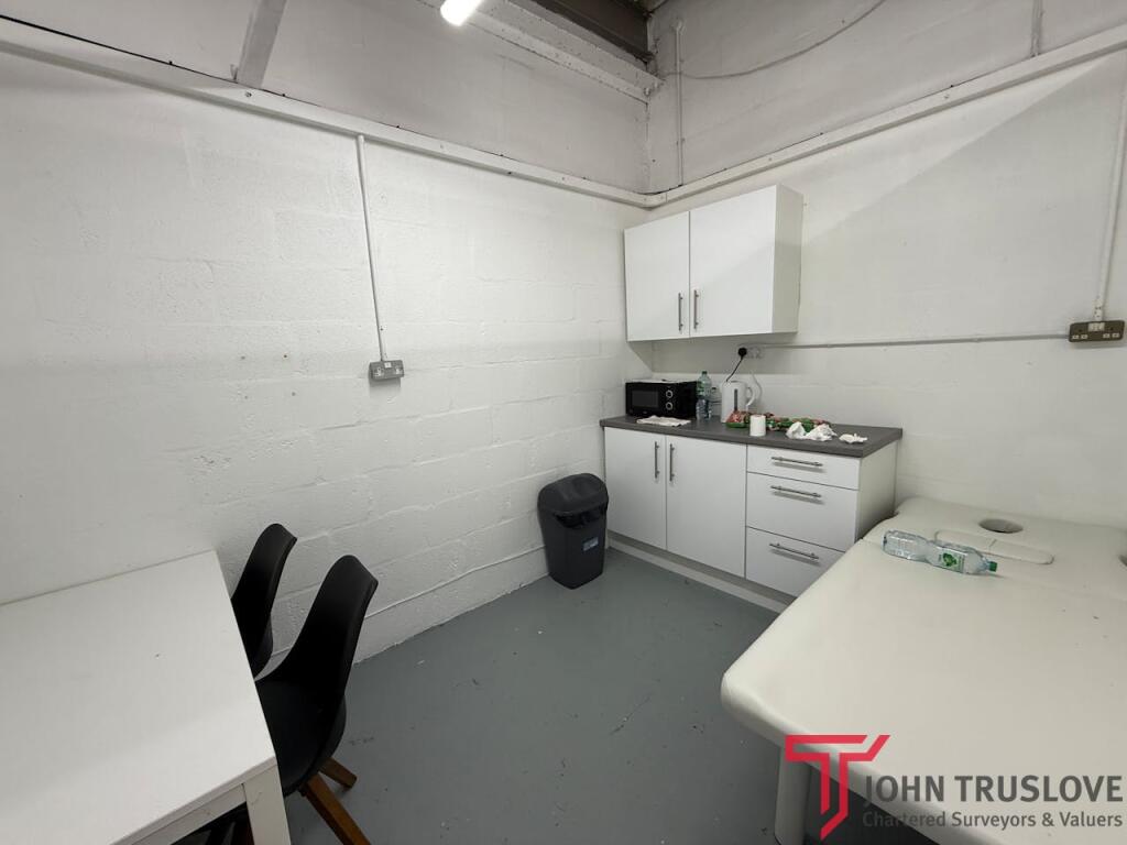 Additional image 4 of Unit 11 Walkers Road, Redditch, B98 9HE