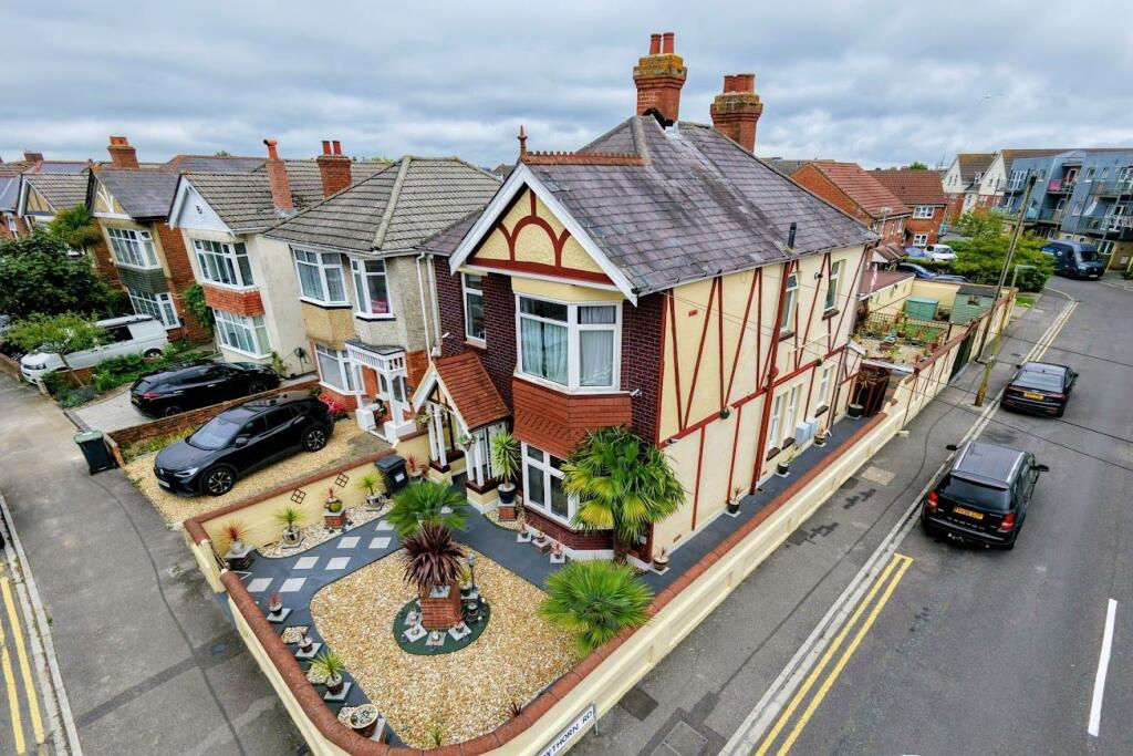 Edgehill Road,Bournemouth,BH9 2PF