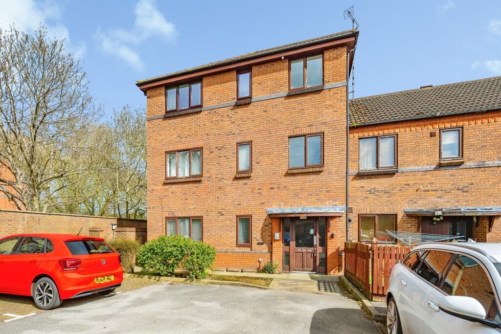 Main image of property: Etruria Gardens, Derby