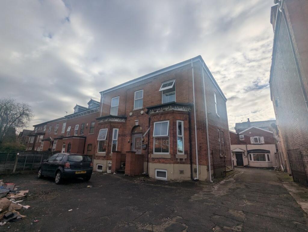 Main image of property: 8 Mauldeth Road, Manchester, Lancashire, M20 4ND