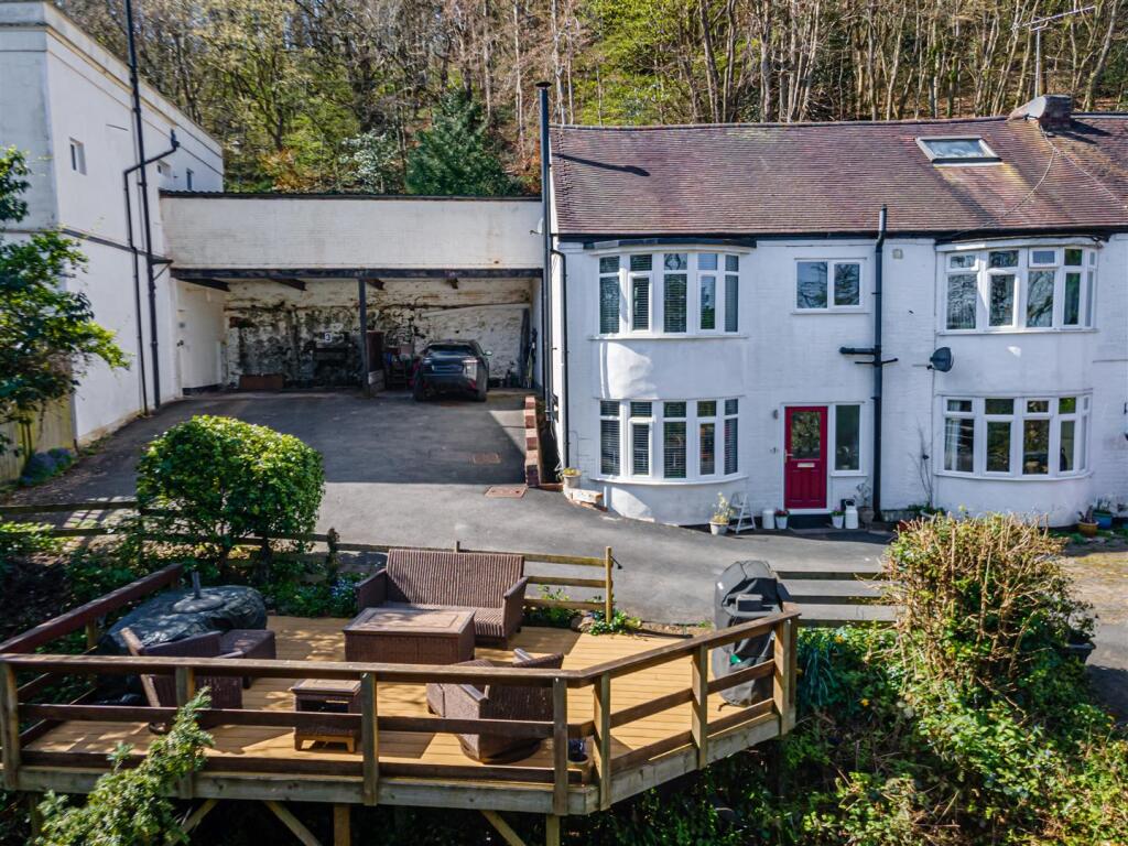 Main image of property: Holywell Road, Malvern