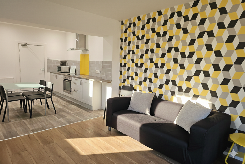 Additional image 2 of Columbia Road, Ensbury Park, BH10