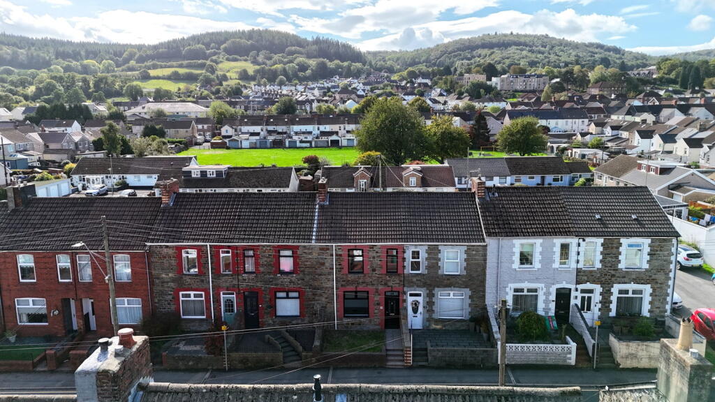 House in Caerphilly, Denscombe, St Martins