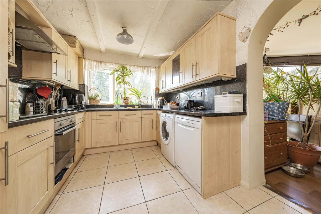House in Southall - View 3