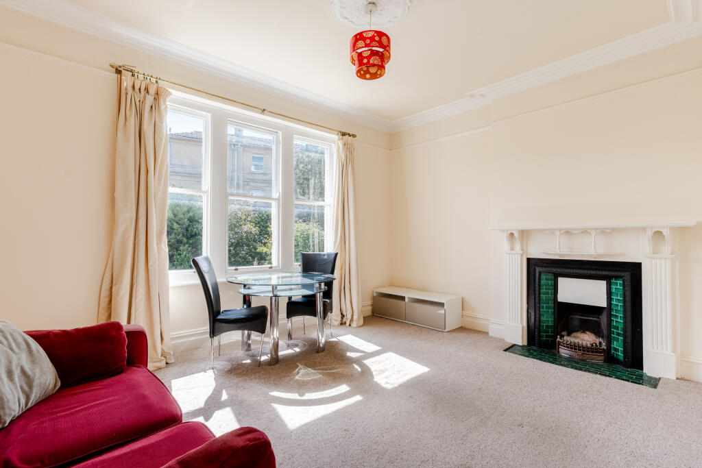 The Quadrant, Redland, Bristol, BS6 7JR