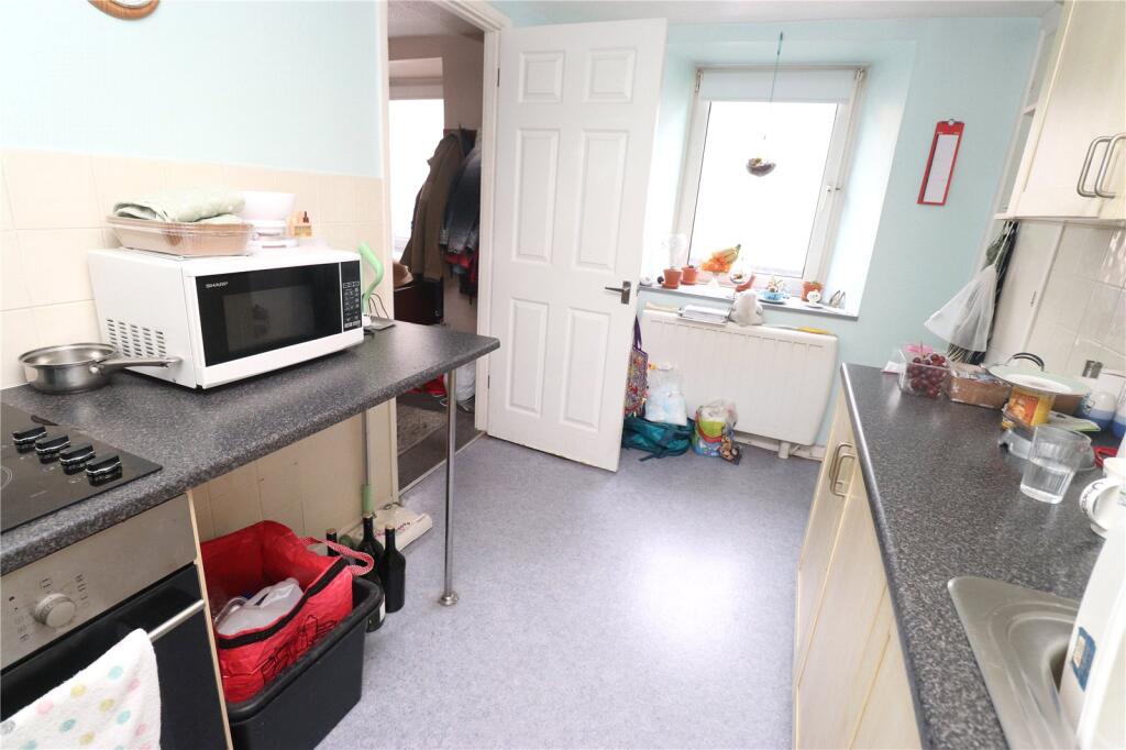 West Street, Millbrook, Torpoint, Cornwall, PL10 photo 4