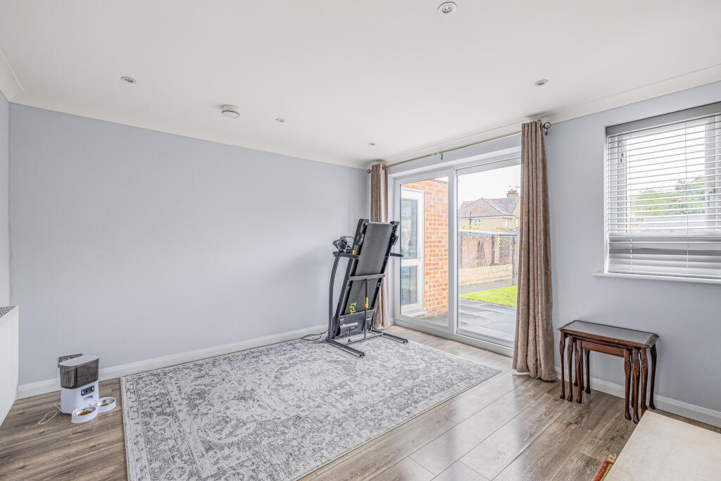 Additional image 7 of Cecil Crescent, Hatfield, AL10