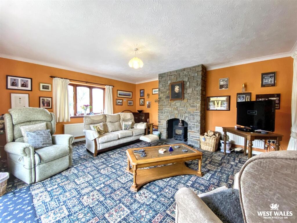 Green Meadow Close, East Williamston, Tenby – pohled 2
