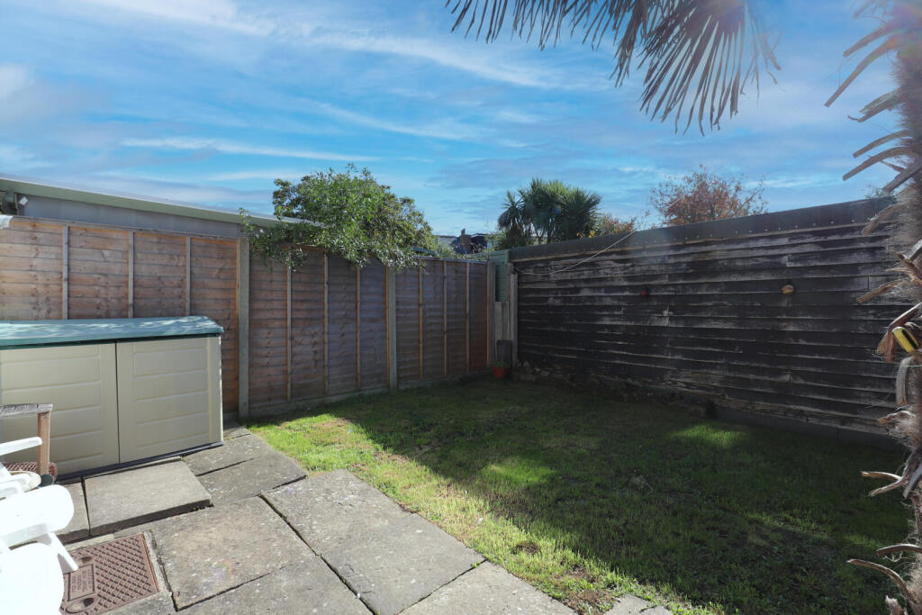 Williams Road, Bosham, Chichester photo 2