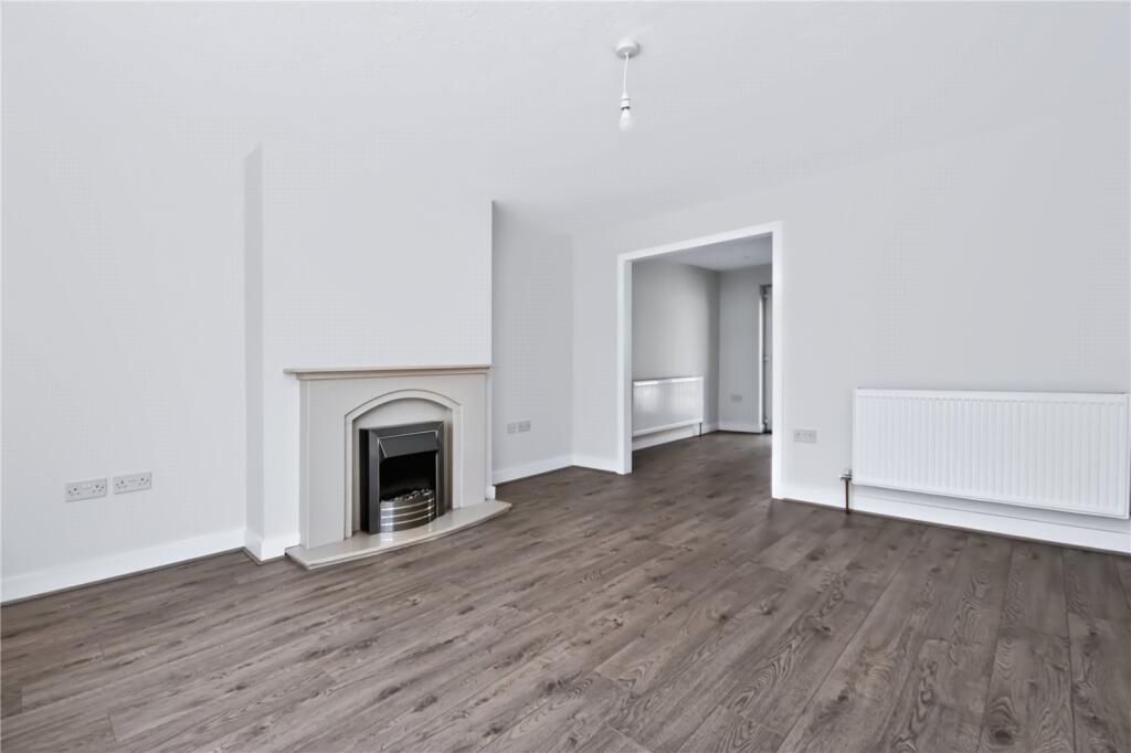 Highlands, Royton, Oldham, Greater Manchester, OL2 photo 3