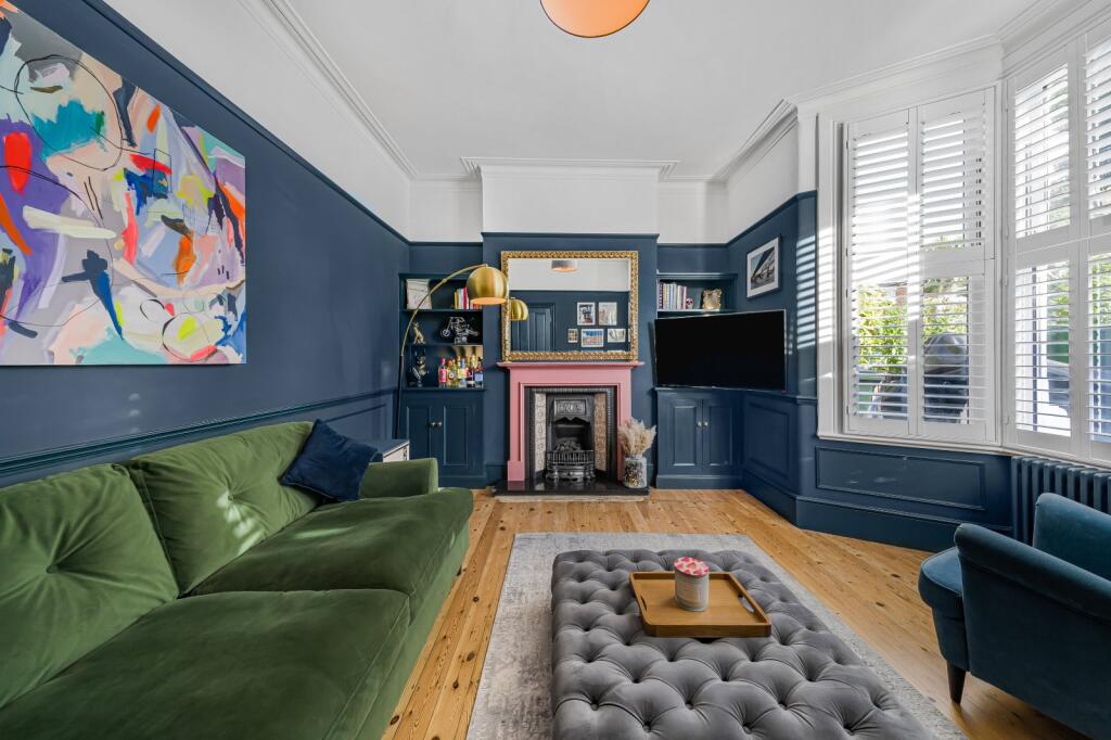 House in London, Eltham Park, Well Hall - More