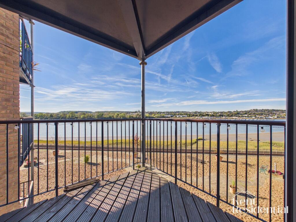 Apartment in Rochester - View 5