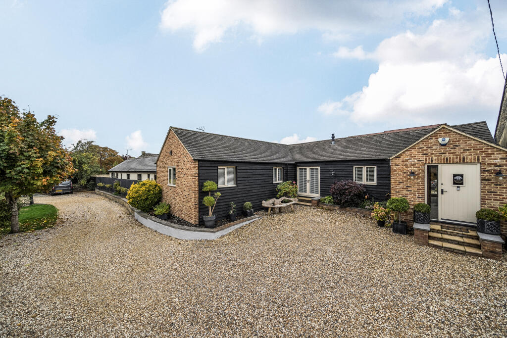 Main image of property: Barncombe Court, West Mill Lane, Cricklade, SN6