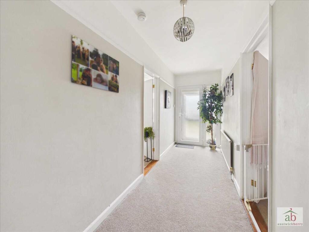 Bracken Avenue, Kesgrave photo 2