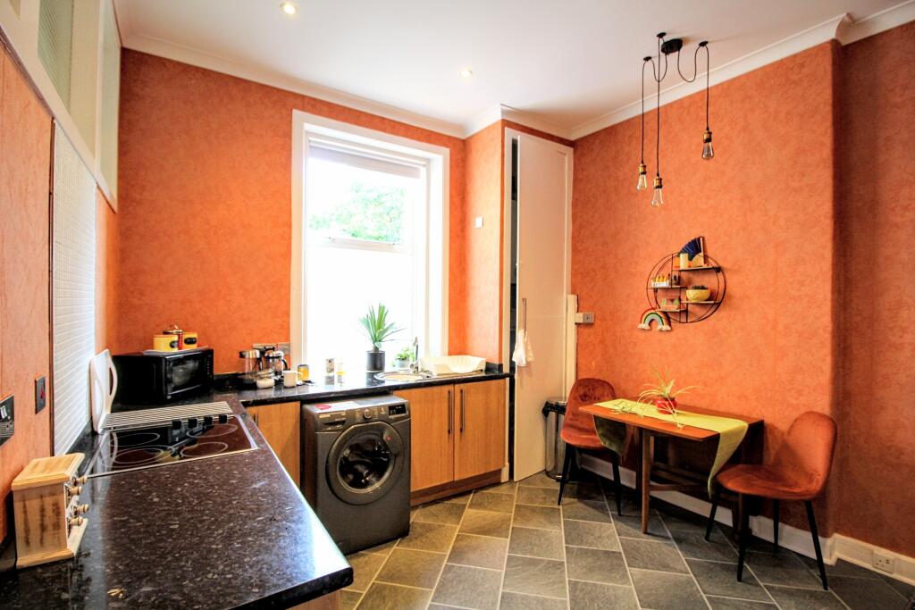 Apartment in Kilmarnock - More
