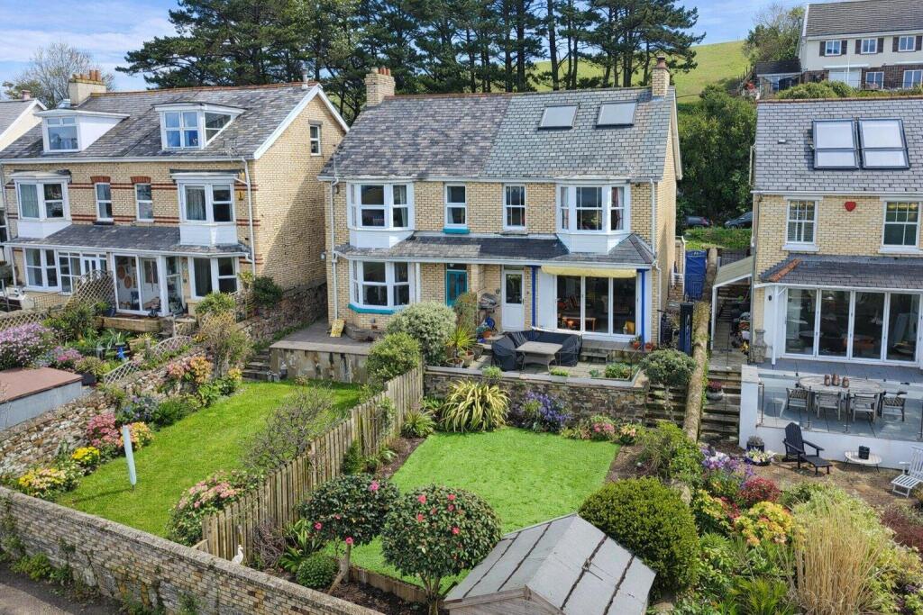 Main image of property: Anstey Way, Instow