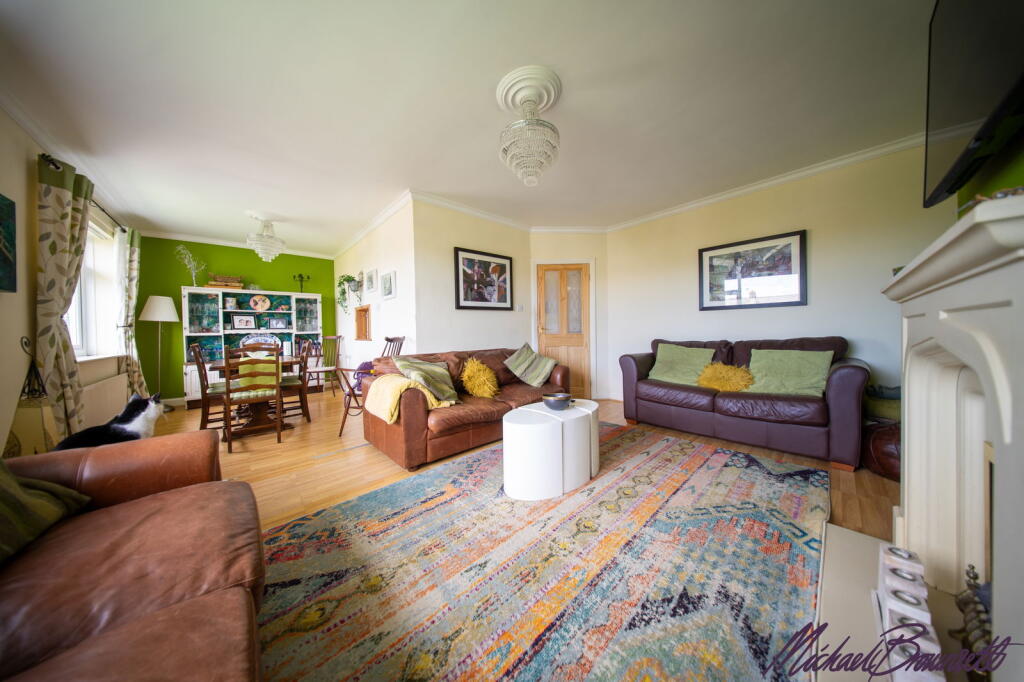 Additional image 2 of Gregory Crescent, Bradford, BD7 4PG