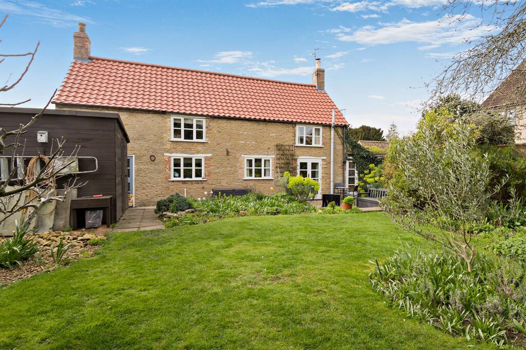 Main image of property: Thorpe Road, Peterborough