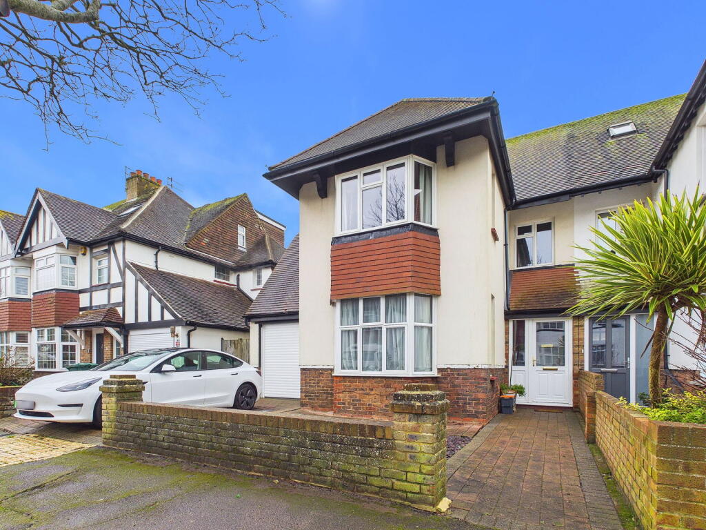 Main image of property: St Keyna Avenue, Hove, BN3 4PN