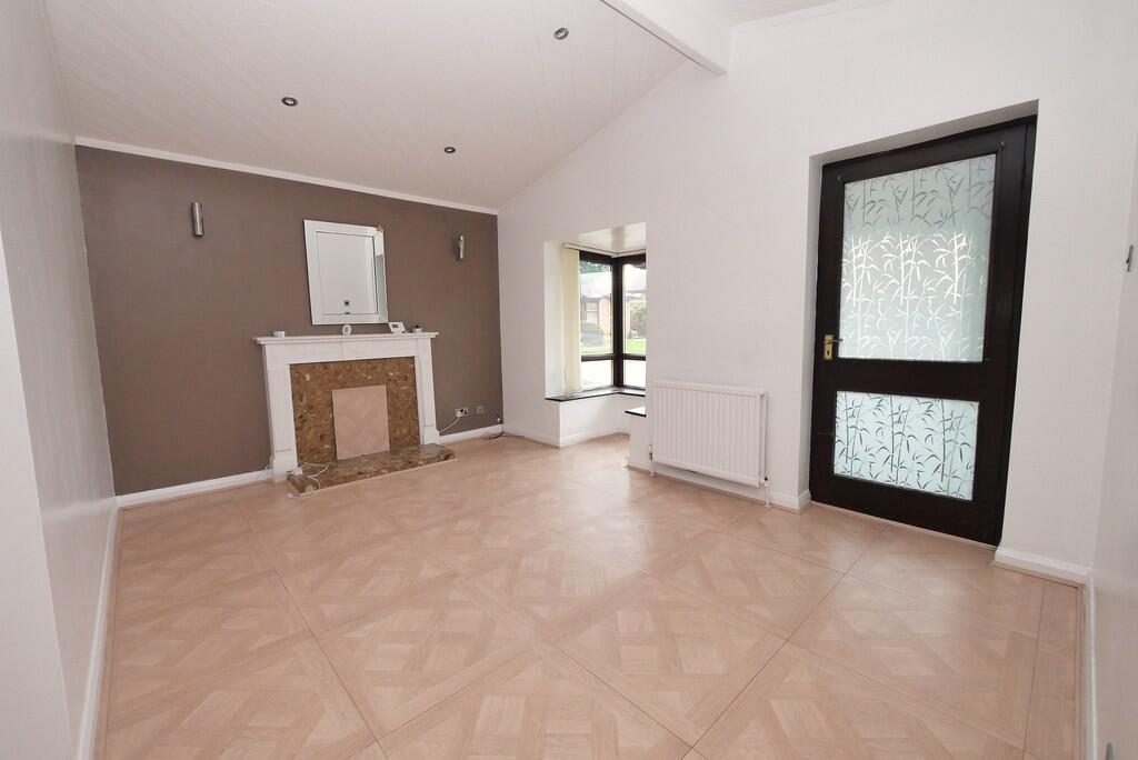 St. Thomas's Close, Balby, Doncaster photo 2
