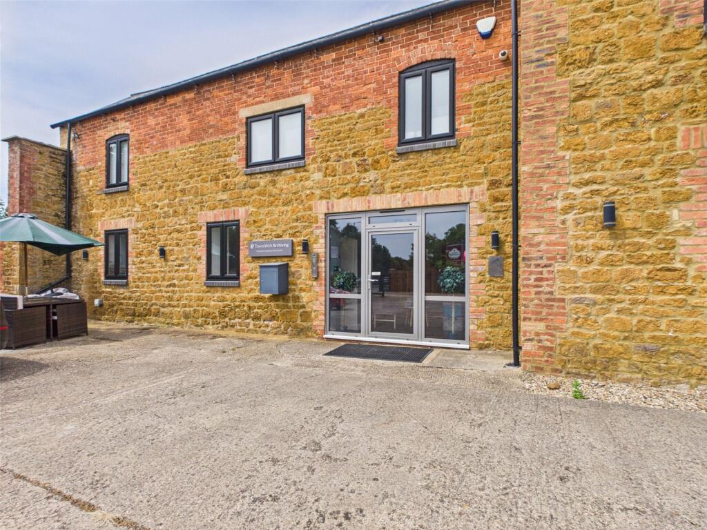 Main image of property: Rothwell Road, Kettering, Northants, NN16