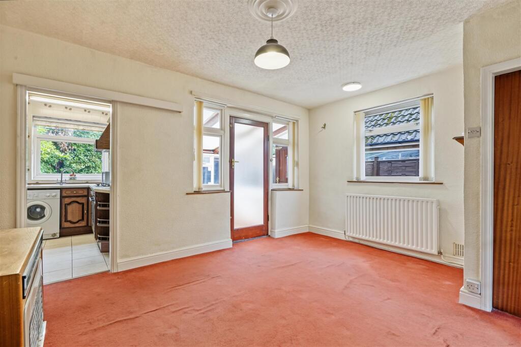 House in Nottingham, Sawley - More