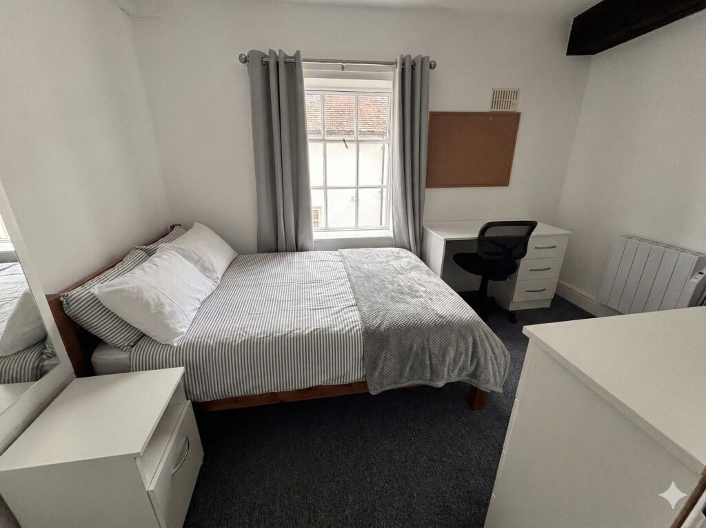 Main image of property: Ivy Lane, Canterbury