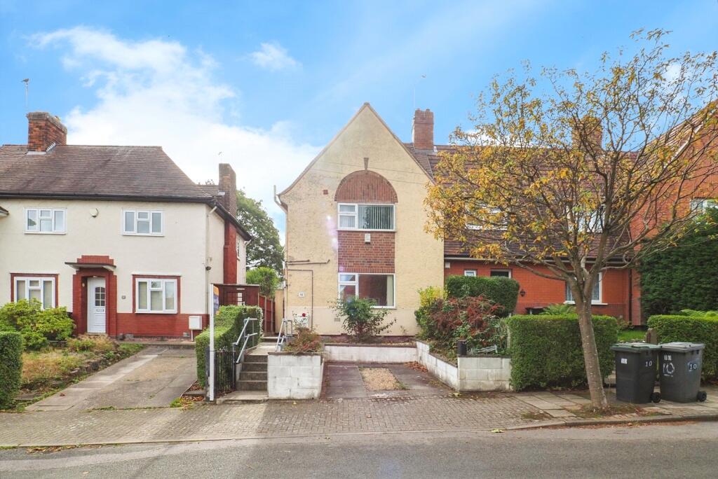 Main image of property: Anderson Crescent, Beeston, Nottingham, Nottinghamshire, NG9