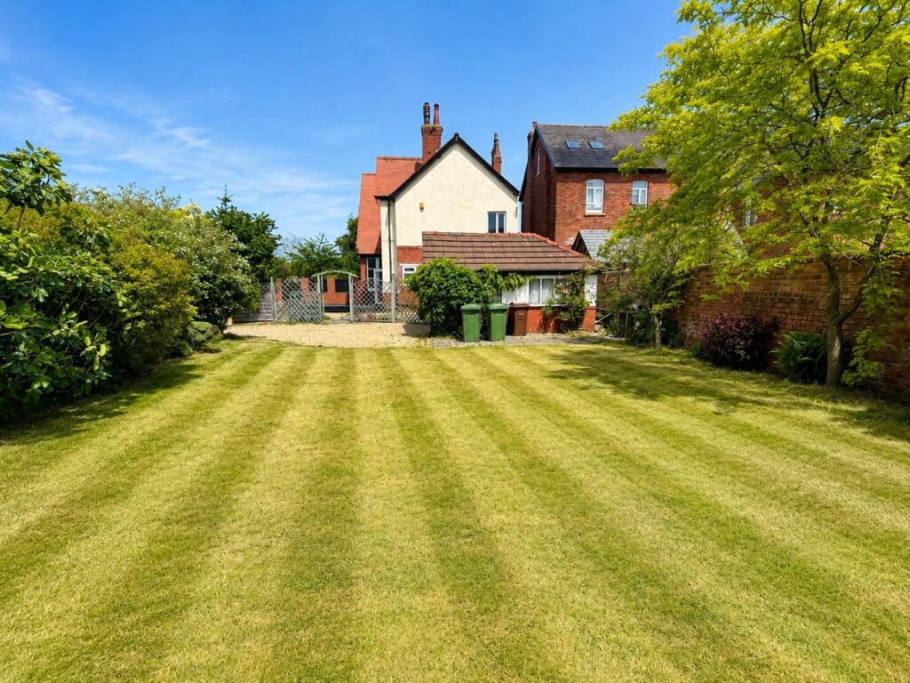 House in Sefton, Liverpool City Region - View 2