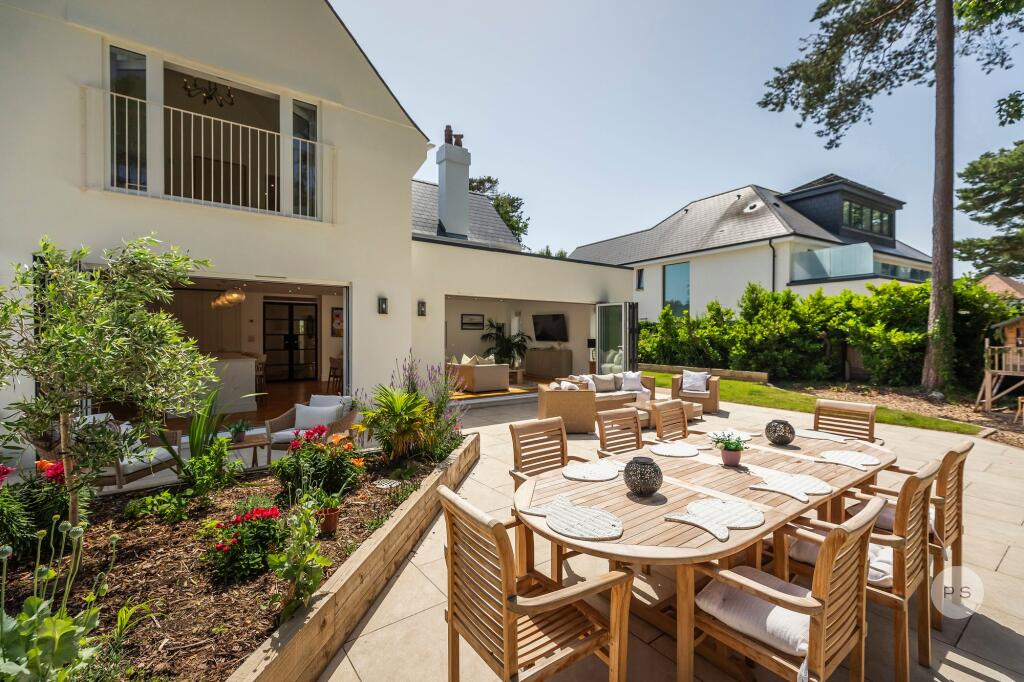 House in Bournemouth - More