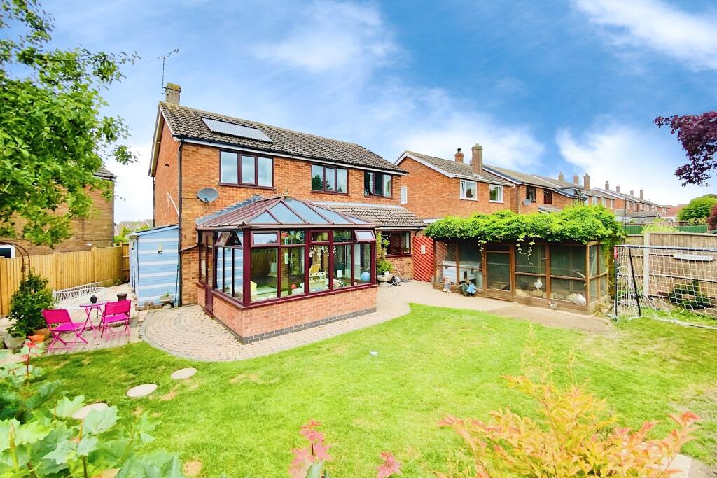 Arnolds Crescent, Newbold Verdon, LE9 photo 3
