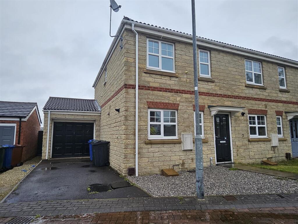 Main image of property: Stonefont Grove, Grimethorpe, Barnsley