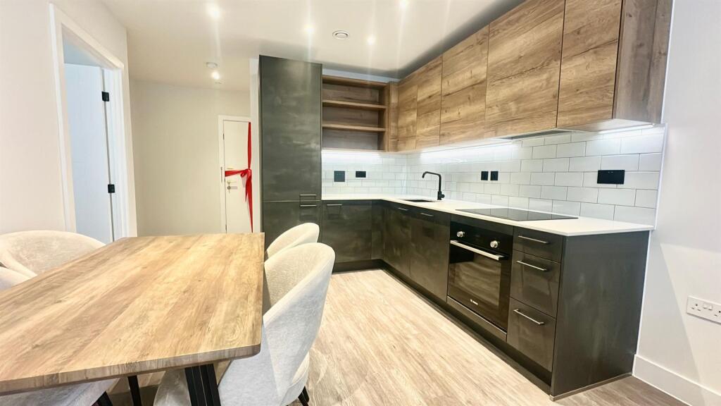 Additional image 3 of Brand New Home - Glasswater Locks, Birmingham, B4