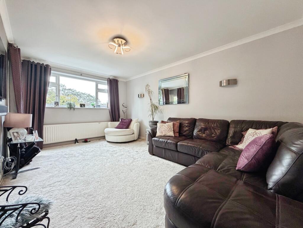 Apartment in Guildford - View 2